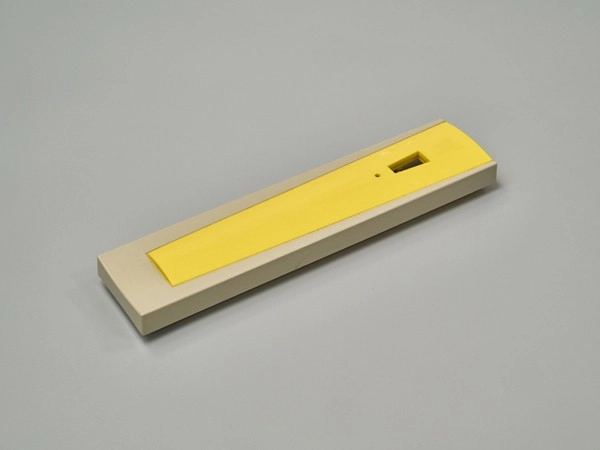 ダブルインジェクション成形 ダブルインジェクション成形