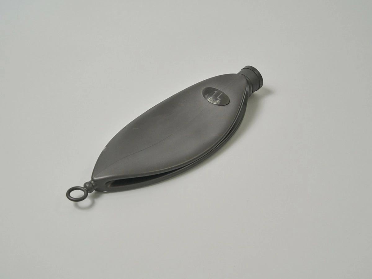 液体射出成形 液体射出成形